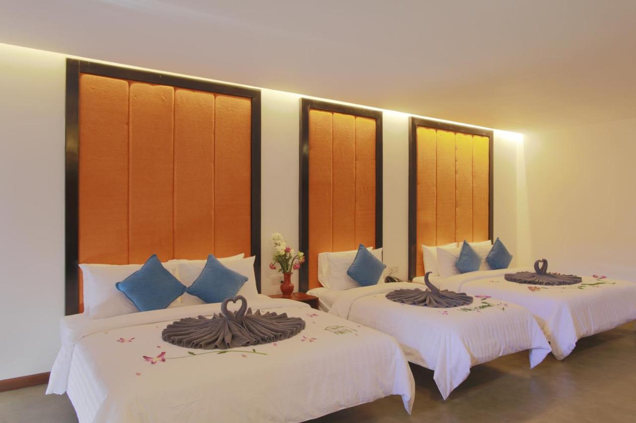 Central Corner Suite Siem Reap Buitenkant foto