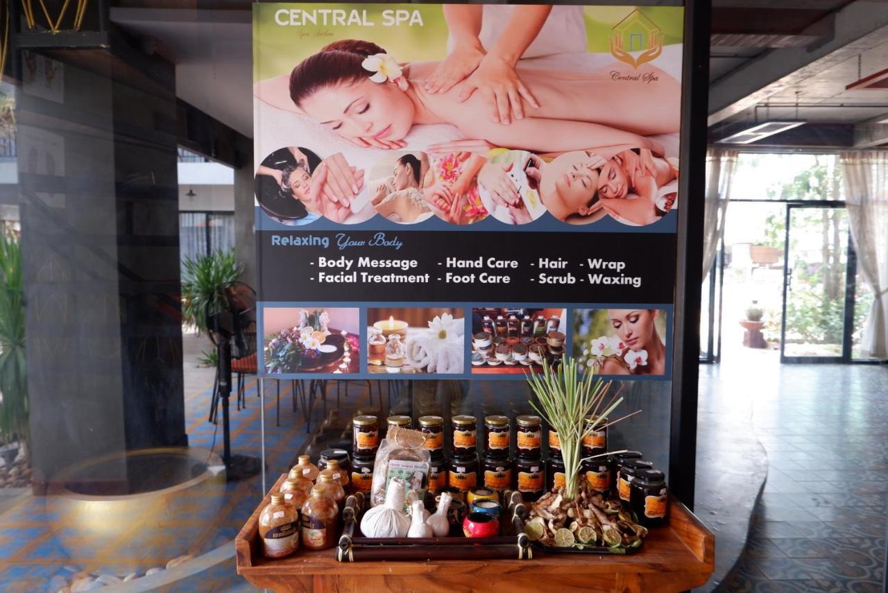 Central Corner Suite Siem Reap Buitenkant foto